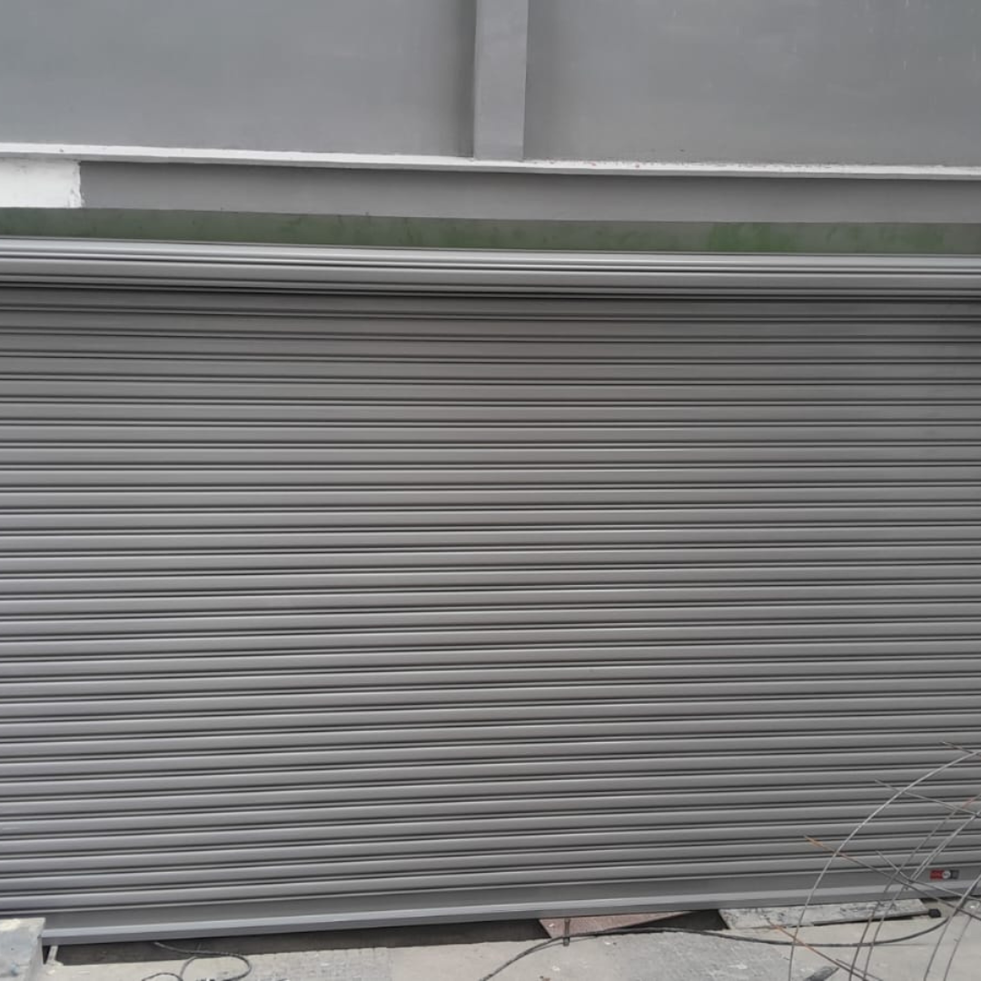 Porta de Aço na Vila Gomes Cardim – Proteção, Durabilidade e Estilo