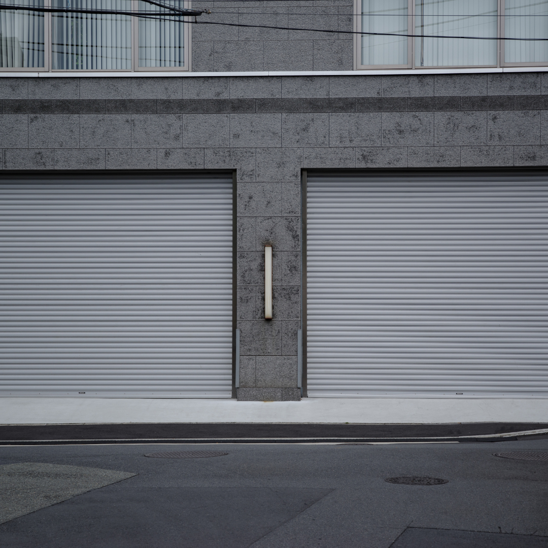 Porta de Aço Sapopemba | Portas Automáticas, Manuais e Sob Medida