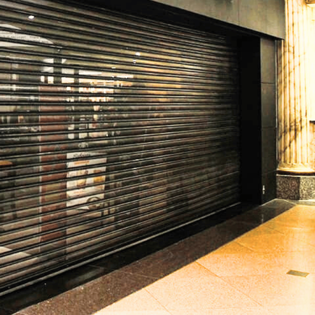 Porta de Aço Manual para Loja | Segurança e Economia para o Dia a Dia do Comércio